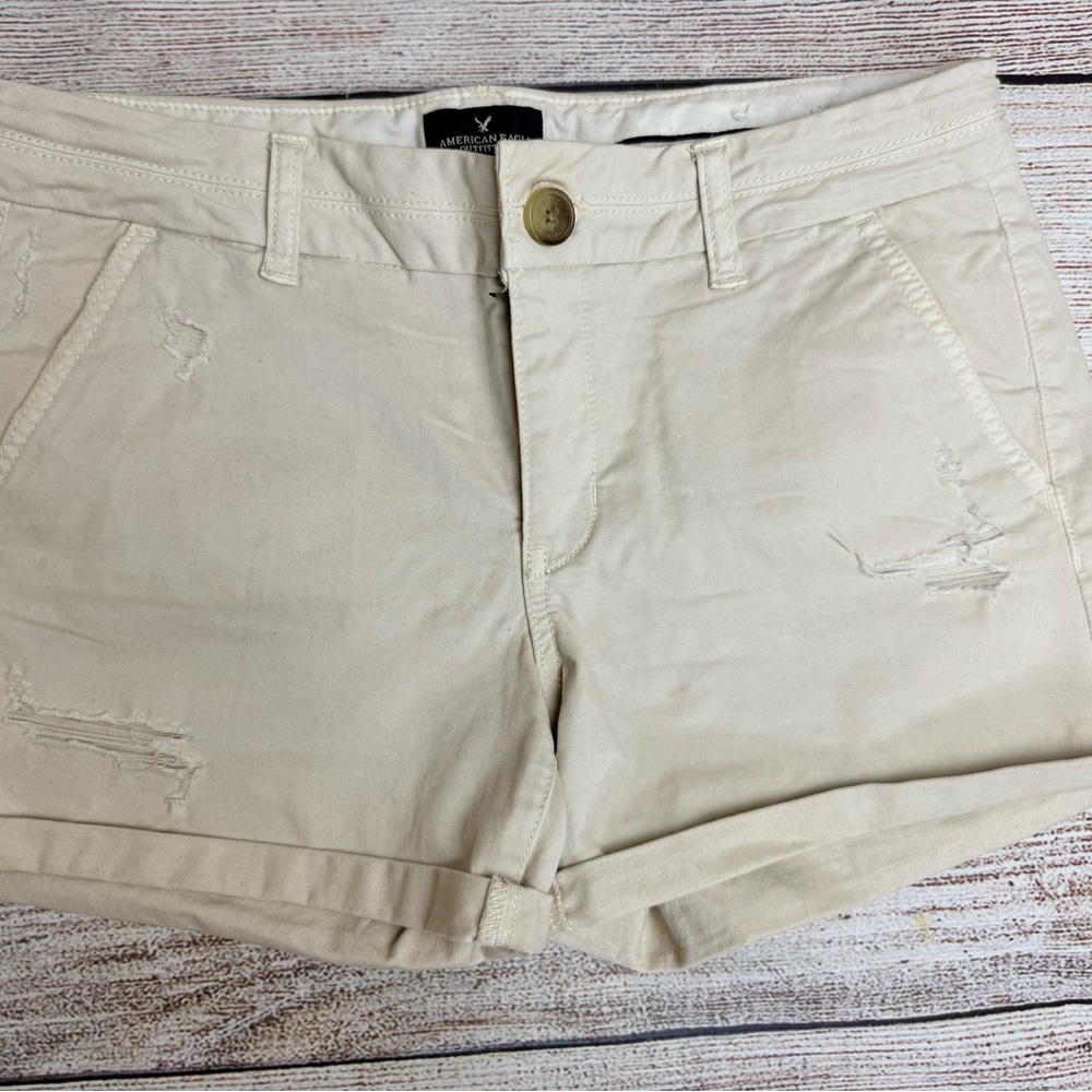 American Eagle Women’s Khaki Tan Beige Shorts Size 10 Distressed Midi